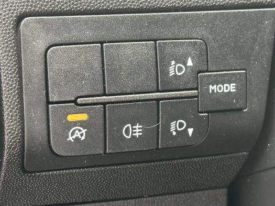 Peugeot Boxer 330 L2H1 Premium BlueHDi 140 Stop&Start