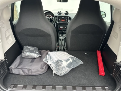 Smart ForTwo fortwo coupe EQ / TÜV NEU
