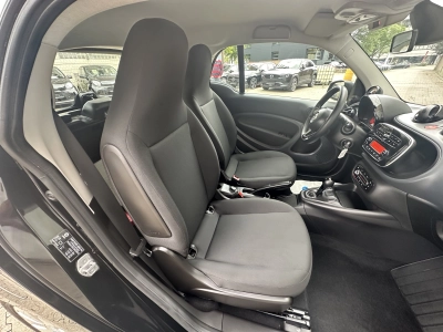 Smart ForTwo fortwo coupe EQ / TÜV NEU
