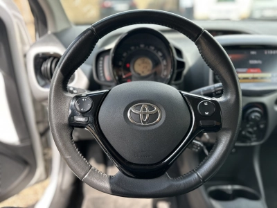 Toyota AYGO x-play / Rückfahrkamera
