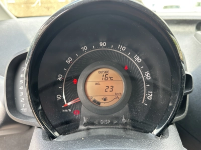Toyota AYGO x-play / Rückfahrkamera
