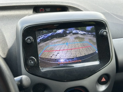 Toyota AYGO x-play / Rückfahrkamera
