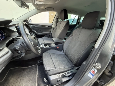 Skoda Octavia Combi 2.0 TDI DSG Ambition ACC/MASSAGE