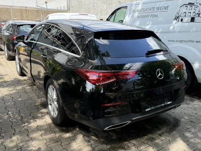 Mercedes-Benz CLA 200 Shooting Brake d 8G-DCT Progressive