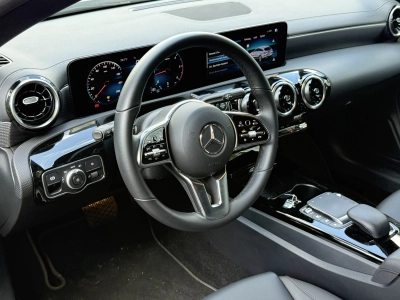 Mercedes-Benz CLA 200 Shooting Brake d 8G-DCT Progressive
