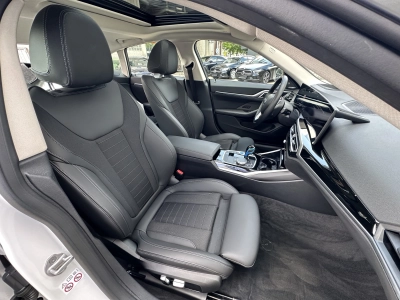BMW i4 35 eDrive Gran Coupe | Live Cockpit Prof.
