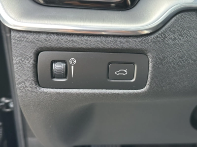 Volvo XC60 D4 Geartronic Momentum Pro

