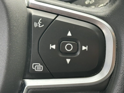 Volvo XC60 D4 Geartronic Momentum Pro
