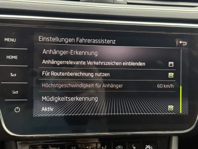 Skoda Superb Combi 2.0 TDI Style | Crystal Lighting