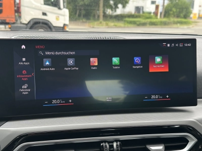 BMW 318 d Touring Aut. / Widescreen / LED 
