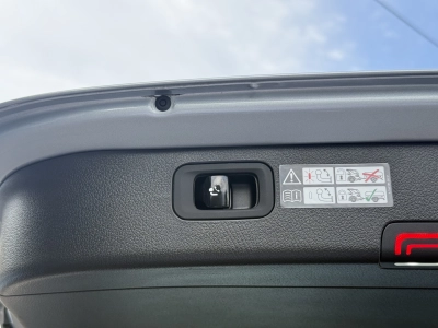 Mercedes-Benz C 200 dT AVANTGARDE DISTRONIC / ANHÄNGER / ...