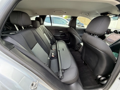Mercedes-Benz C 200 dT AVANTGARDE DISTRONIC / ANHÄNGER / ...