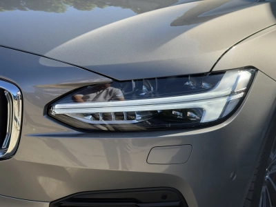 Volvo V90 T6 Recharge AWD Geartronic Inscr/UPE:90.415€