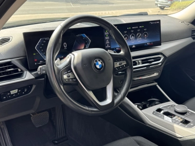 BMW 320 d Touring xDrive Aut. / Curved Display 