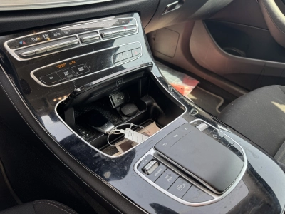 Mercedes-Benz E 300 e 9G-TRONIC / Widescreen Cockpit / TOTW.