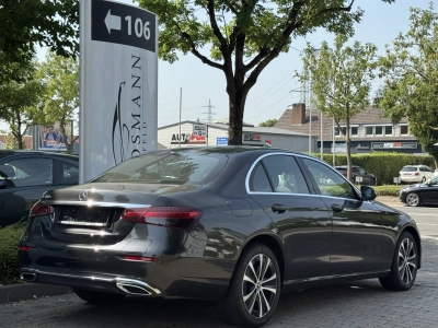 Mercedes-Benz E 300 e 9G-TRONIC / Widescreen Cockpit / TOTW.