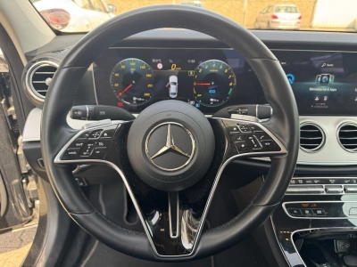 Mercedes-Benz E 300 e 9G-TRONIC / Widescreen Cockpit / TOTW.