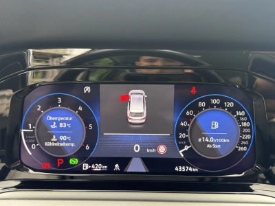 VW Golf Variant 2.0 TDI 4Motion SCR DSG Alltrack