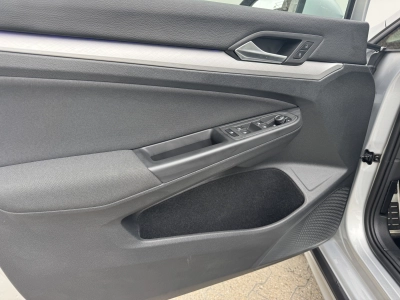 VW Golf Variant 2.0 TDI 4Motion SCR DSG Alltrack