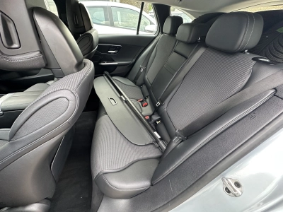 Mercedes-Benz C 220 d T 9G-TRONIC Avantgarde / Distronic+