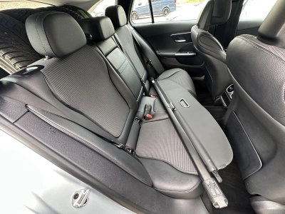 Mercedes-Benz C 220 d T 9G-TRONIC Avantgarde / Distronic+