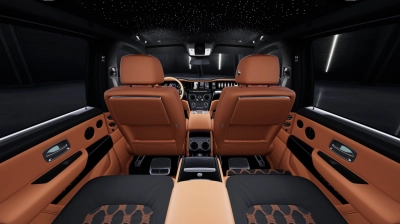 Rolls-Royce Cullinan BLACK BADGE | 2025 | 4 Seats | Gucci | Mandarin