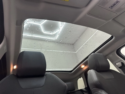 Land Rover Range Rover Evoque Pure "1 HAND-PANO-NAVI-SITZH"