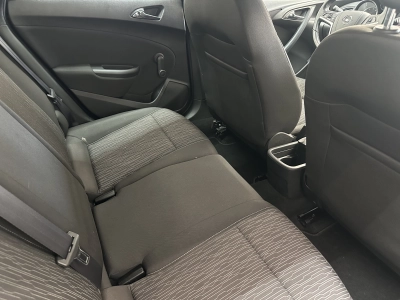 Opel Astra Selection "NAVI-MULTI-PDC-KLIMA-TEMPO"