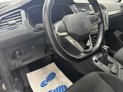 VW Tiguan Allspace Elegance 4Motion"7 SITZER-NAVI"