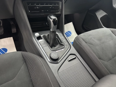 VW Tiguan Allspace Elegance 4Motion"7 SITZER-NAVI"