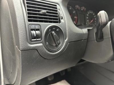 VW Golf Champ "KLIMA-TÜV NEU-RADIO"
