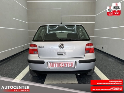 VW Golf Champ "KLIMA-TÜV NEU-RADIO"