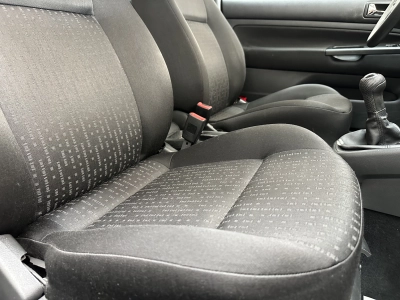 VW Golf Champ "KLIMA-TÜV NEU-RADIO"