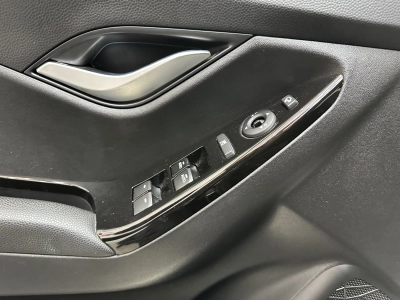 Hyundai ix20 "PANO-MULTI-KLIMA-ALU-8 FACH"