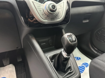 Hyundai ix20 "PANO-MULTI-KLIMA-ALU-8 FACH"