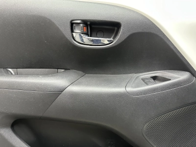 Citroen C1 Shine "WENIG KM-MULTI-KLIMA-CAM-TEMPO"