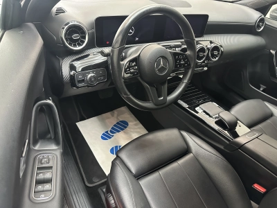 Mercedes-Benz A 180 d "LEDER-AUTO-NAVI-DIGI COCKPIT-CAM"