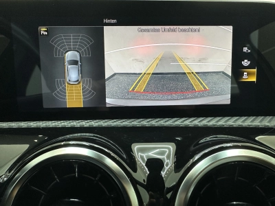 Mercedes-Benz A 180 d "LEDER-AUTO-NAVI-DIGI COCKPIT-CAM"