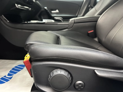 Mercedes-Benz A 180 d "LEDER-AUTO-NAVI-DIGI COCKPIT-CAM"