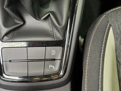 Skoda Kamiq Style*DIG.TACHO*KAMERA*ACC*CARPLAY*NAVI*BT