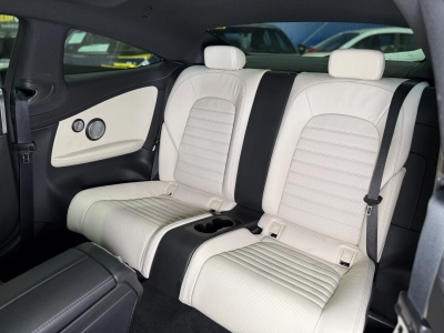 Mercedes-Benz C 300 Coupe AMG Line*BURMESTER*PANODACH*360°*BEIGE