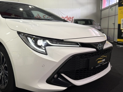 Toyota Corolla Hybrid Team D