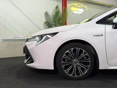 Toyota Corolla Hybrid Team D
