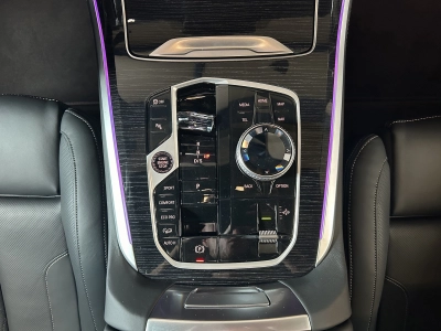 BMW X5 40 d xDrive M Sport*7Seats*Luftfederung*FULL*