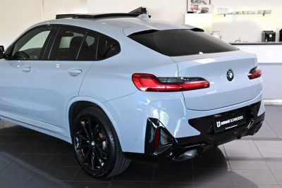 BMW X4 xDrive 30 d M Sport Panorama Laser Shadow 20"