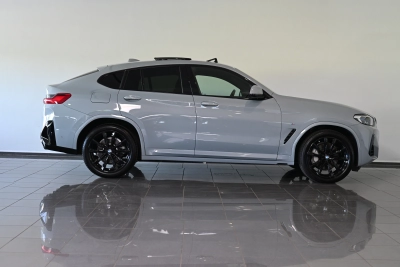 BMW X4 xDrive 30 d M Sport Panorama Laser Shadow 20"