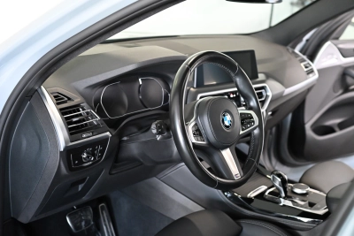 BMW X4 xDrive 30 d M Sport Panorama Laser Shadow 20"