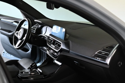 BMW X4 xDrive 30 d M Sport Panorama Laser Shadow 20"