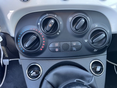 Fiat 500 Lounge*Wenig km*guter Zustand*8-fach bereift