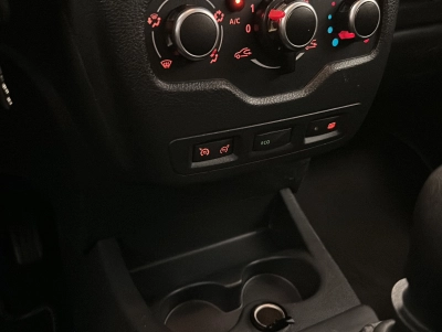 Dacia Dokker 1.3 TCe Comfort AHK|KLIM|NAVI|ALLWETTER